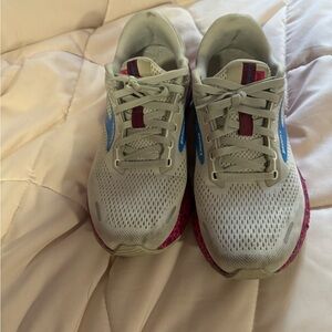 Brooks adrenaline gts